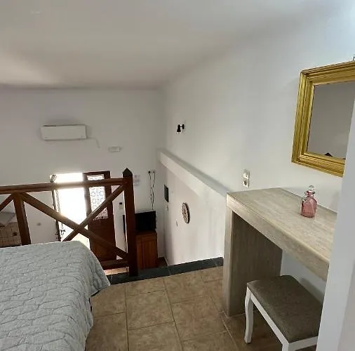 Vibes * アノ・シロス