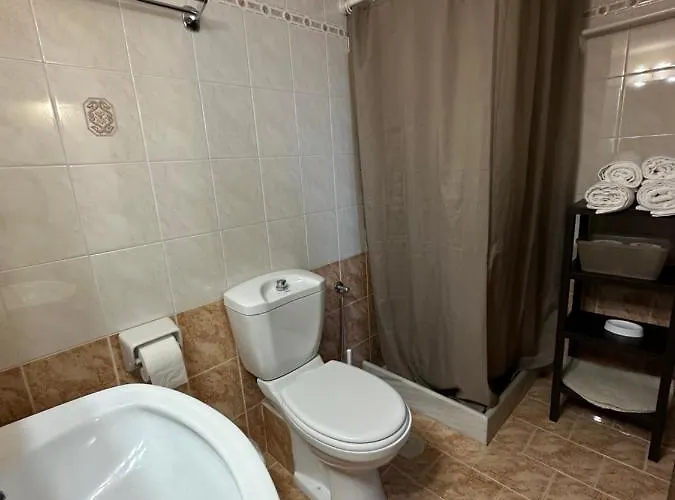 アパート Vibes アノ・シロス